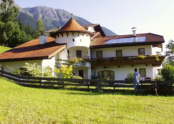 Pensjonat Laner Fulpmes